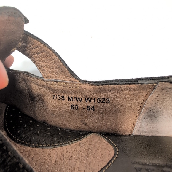 BORN Herrigbone Leather Velvet Suede Slip On Flats Women's 7.5 - Picture 8 of 9